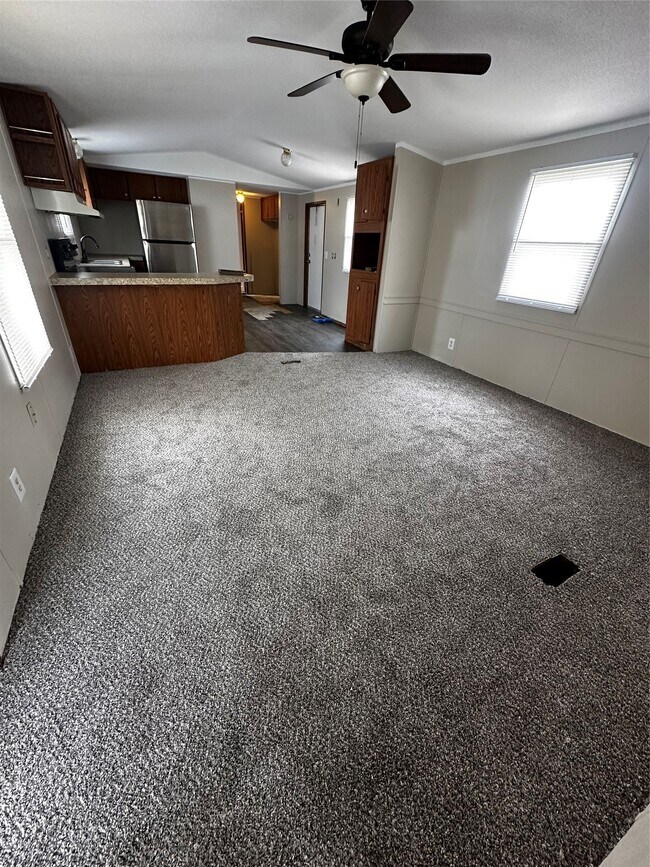 Photo - 2021 N Battlebell Rd