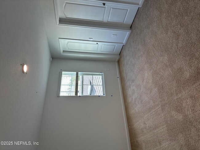 Photo - 120 Summer Moon Dr