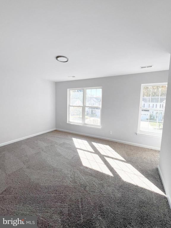 Photo - 8283 Makensie Way