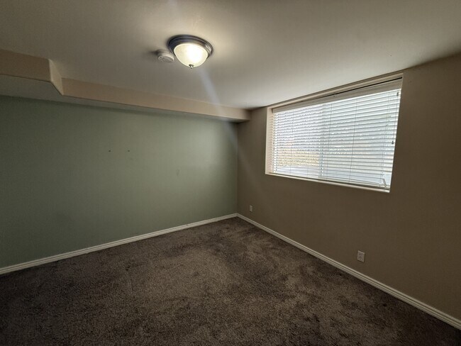 Photo - 1645 Parkway Ave Unit 1645-B