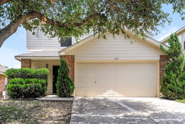 Building Photo - 6601 Meadow Way Ln Rental