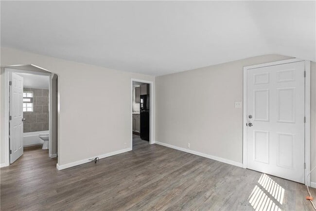 Photo - 6812 Grand Ave
