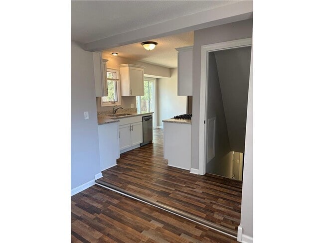 Photo - 8390 Able St NE