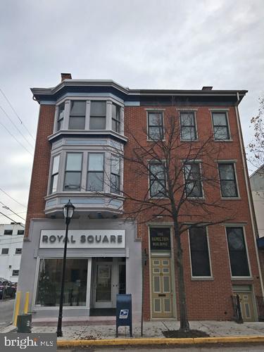 Building Photo - 31 S Duke St Rental