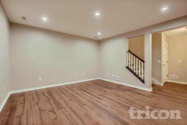Photo - 14264 River Hills Pkwy