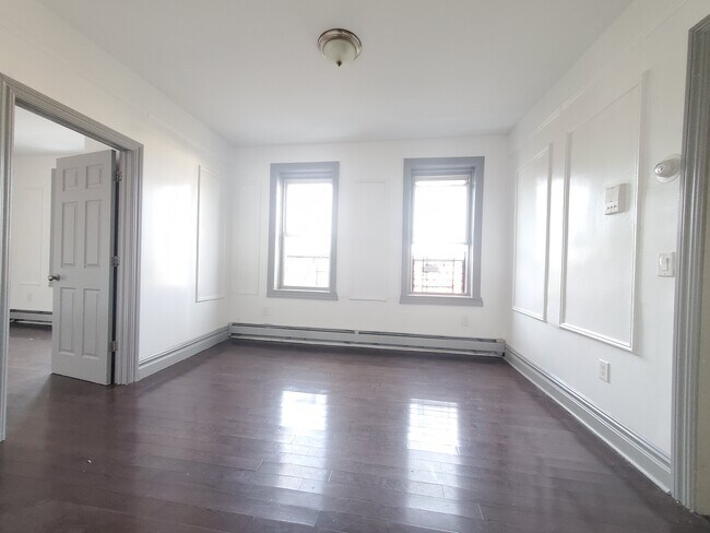 Photo - 113 Martin Luther King Jr Dr Unidad 2B