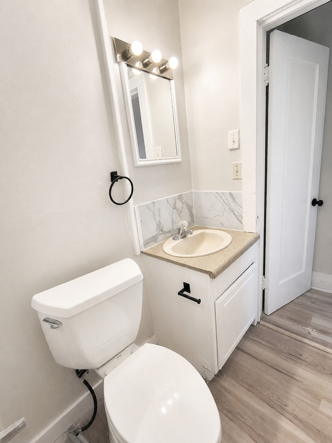 Photo - 3129-3131 N Wellington PL Unit 3131 N Wellington Pl