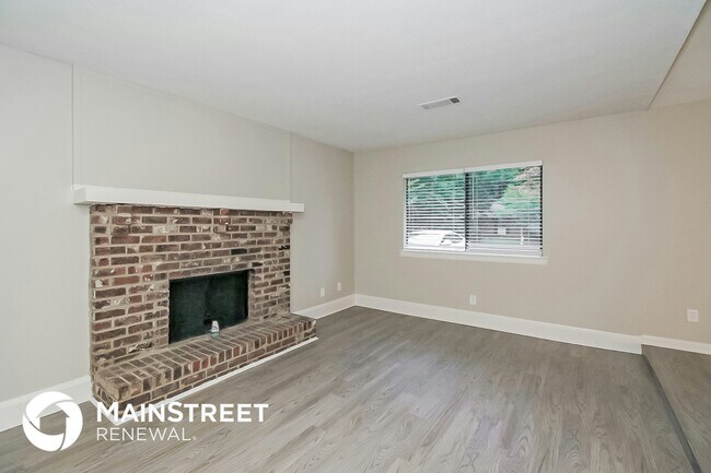 Photo - 10084 Silent Trail