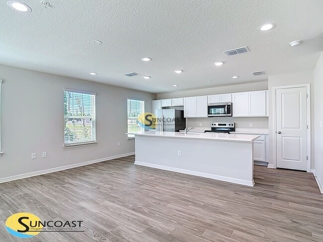 Photo - 3821 SW 43rd Ct Unit 201