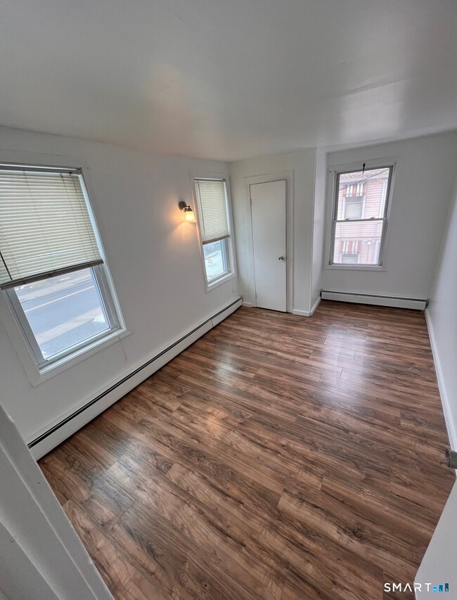 Photo - 97 Liberty St Unit B