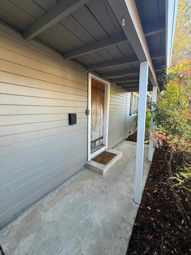 Photo - 291 La Questa Dr