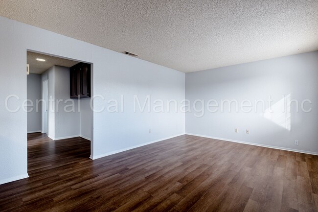 Photo - 2809 Morin Ct Unit 2