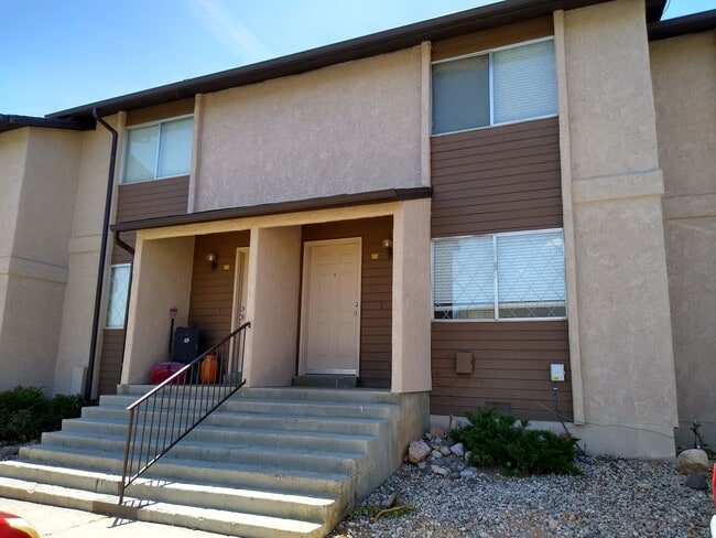 Building Photo - 101 N 1850 W Rental