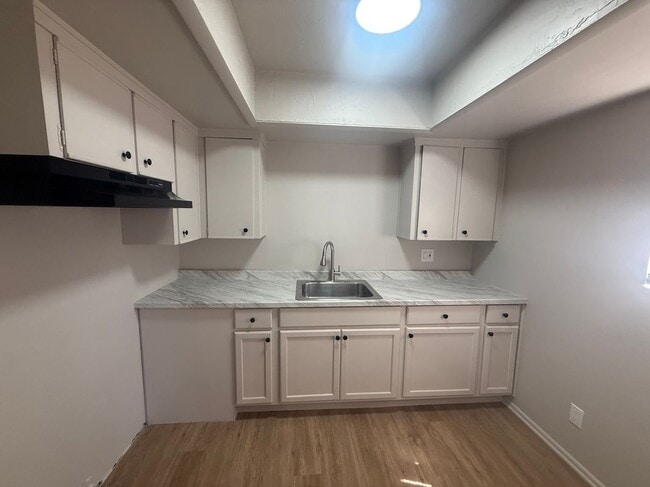 Photo - 8144 Troost Ave