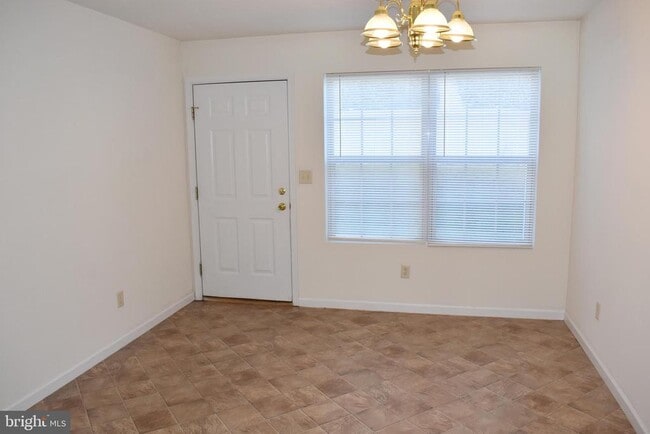 Photo - 2807 Roosevelt Dr