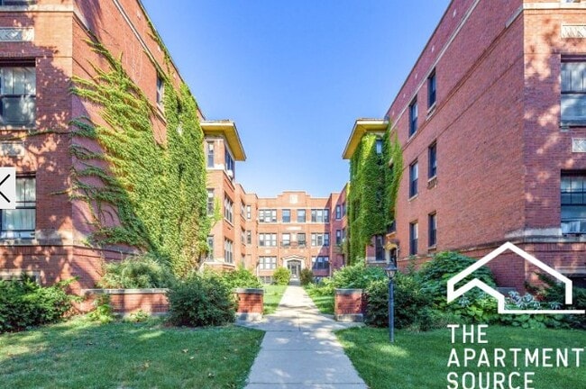 Photo - 3929 N Keeler Ave Unit 3