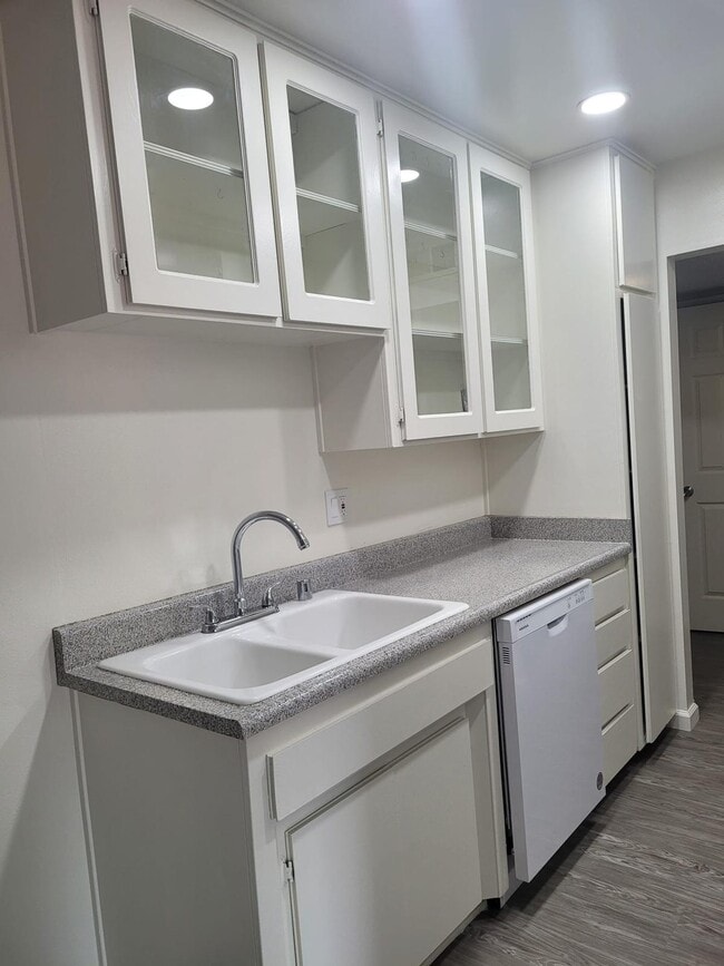 Photo - Canyon Crest Hills