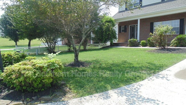 Photo - 264 Fyke Dr