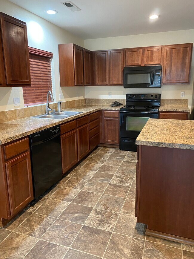 Photo - 12205 SE 262nd Ct