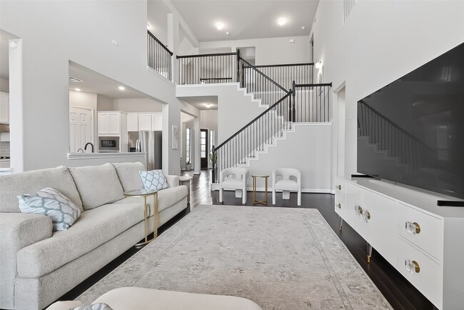 Photo - 4018 Martin Ridge Dr
