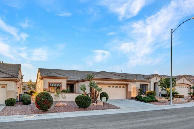 Photo - Beautiful Single-Story Home on the Golf Course in Sun City MacDonald Ranch (55+ Community)