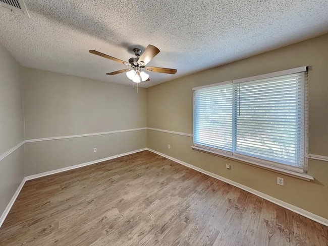 Photo - 4110 Devon Ct