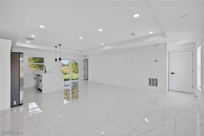 Photo - 366 Butler Ave S Casa