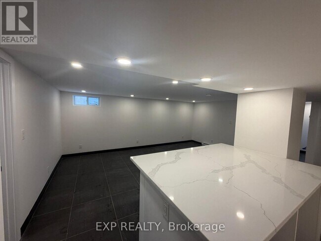 Photo - 813 Norton Ave Unit 3