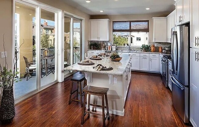 Photo - SAN JOSE - Tri-Level Spacious 4-Bedroom To...