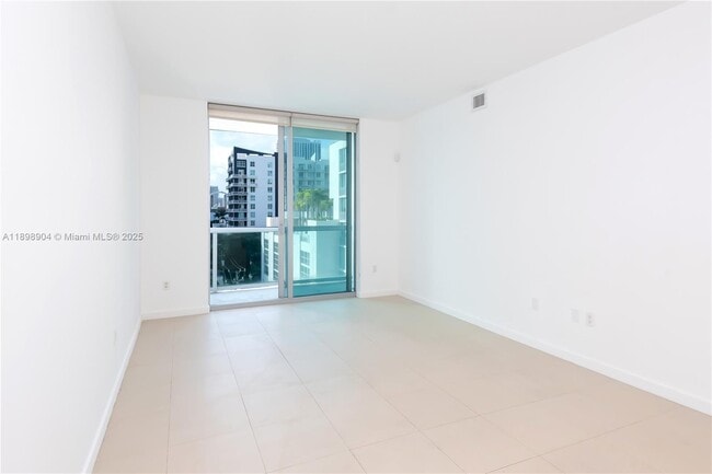 Photo - 333 NE 24th St Unit 611