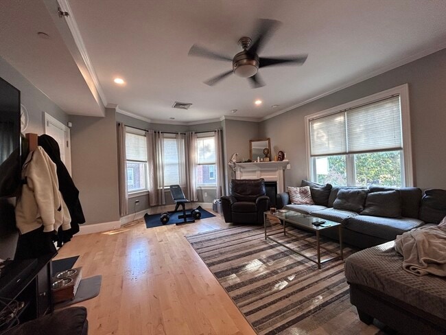 Photo - 19 Bellflower St Unit 4