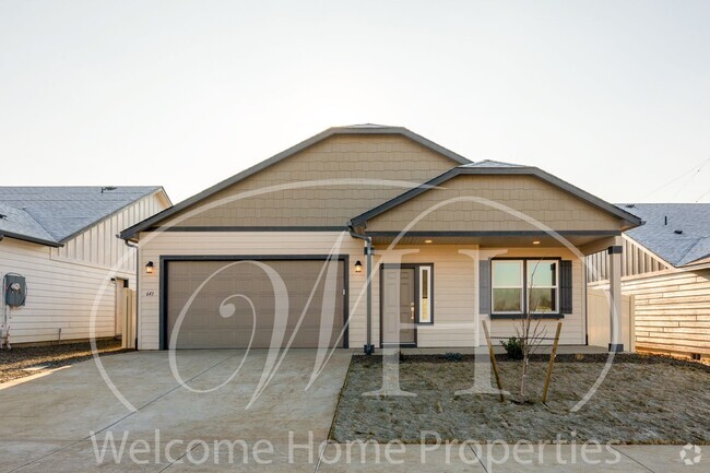 Building Photo - Brand New 3 Bed/2 Bath Home