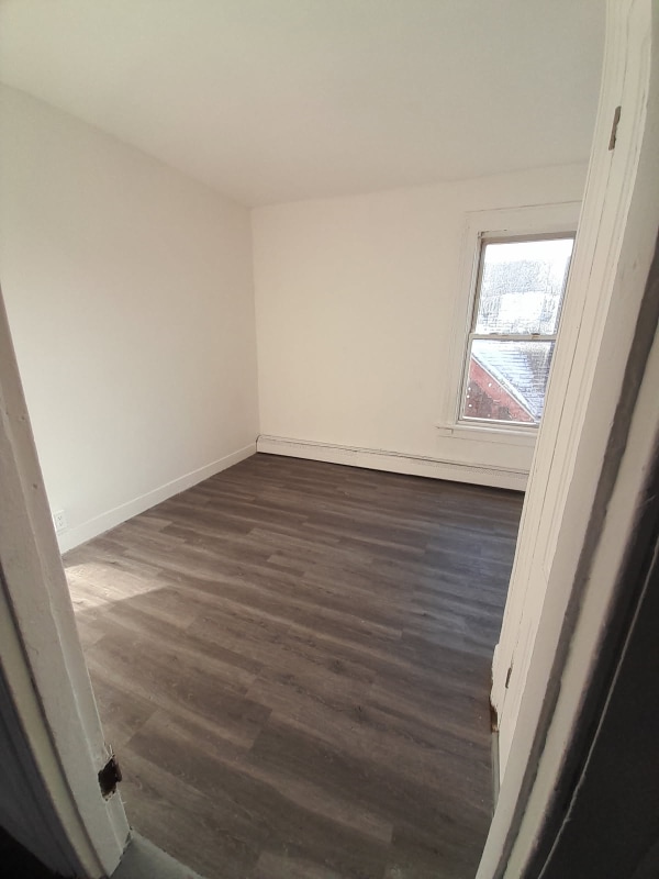 Photo - 120 Babcock St Unidad 3rd Floor