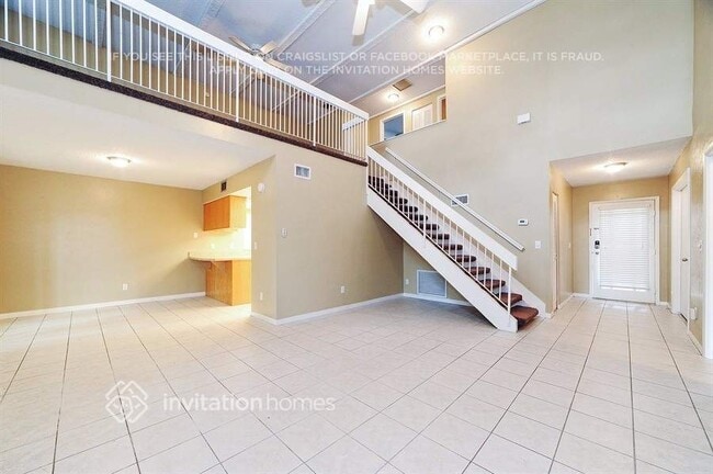 14727 Daybreak Dr