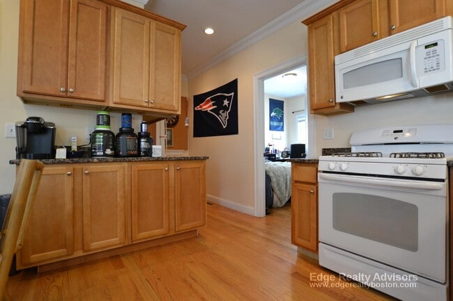 Photo - 5 Benson St Unit 2
