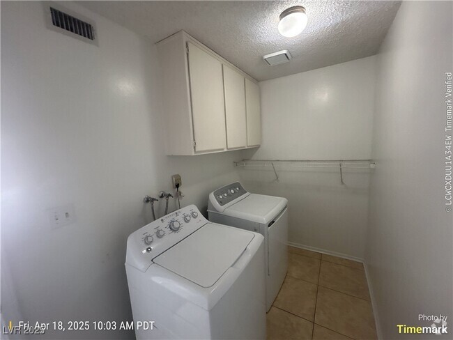 Building Photo - 1416 Kirby Dr Rental