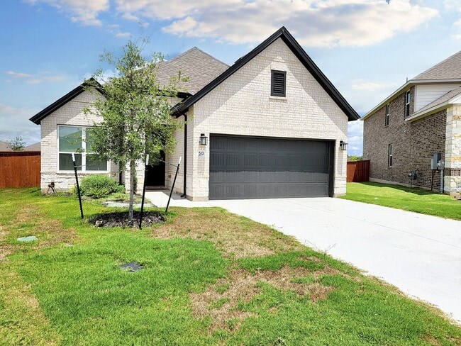 Photo - 513 Three Feathers Ct