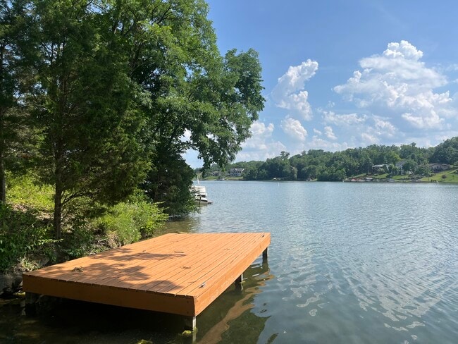 Building Photo - 20255 Longview Dr Rental