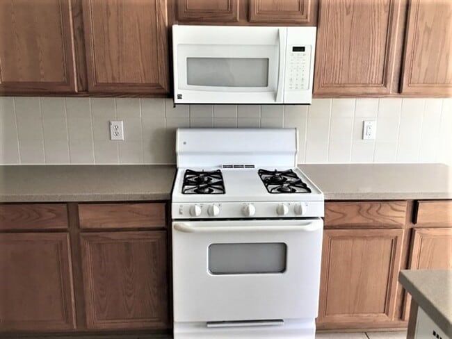 Building Photo - 5407 Morgan Oak Dr Rental