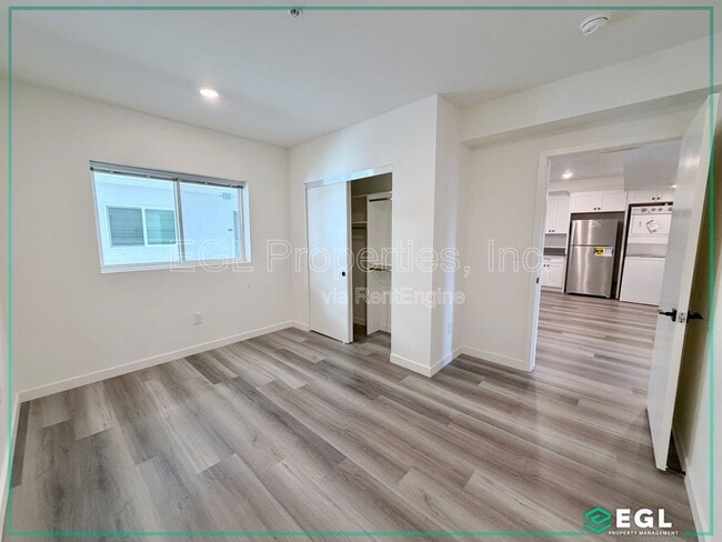 10505 Hawthorne