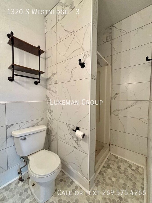Building Photo - 1320 S Westnedge-3 Unit 3 Rental