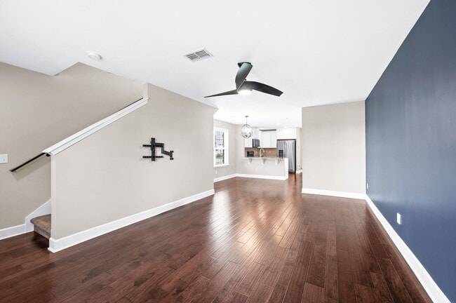 Photo - 1840 Riverbirch Ln