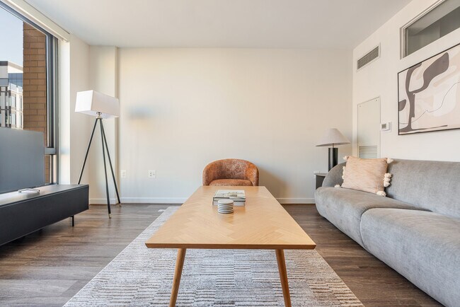 Photo - 3444 Fairfax Dr Unit SI FL5-ID1264