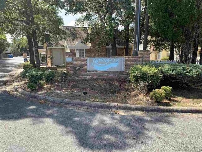 Building Photo - 501 E Burgess Rd