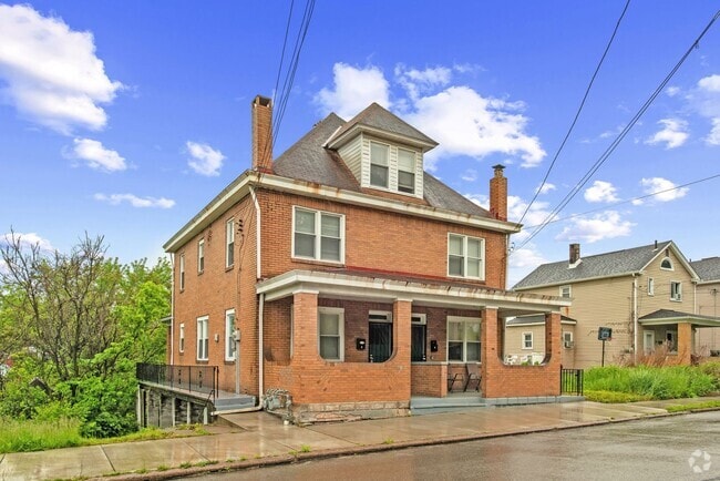 Building Photo - 616 Large Ave Unit 616 Large Avenue  2 Rental