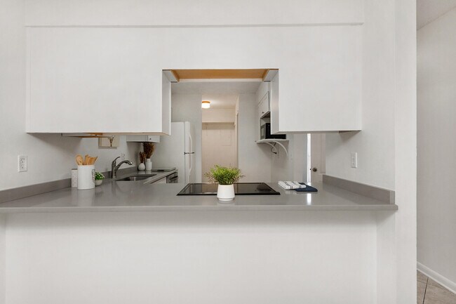 Photo - 337 Woodham Ct