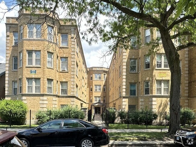 Building Photo - 4831 N Springfield Ave Unit B3 Rental