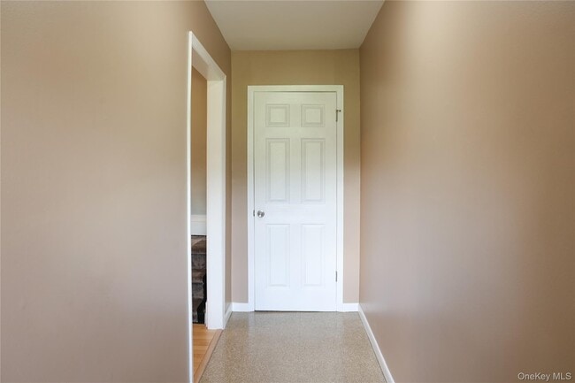 Photo - 50 Baron De Hirsch Rd