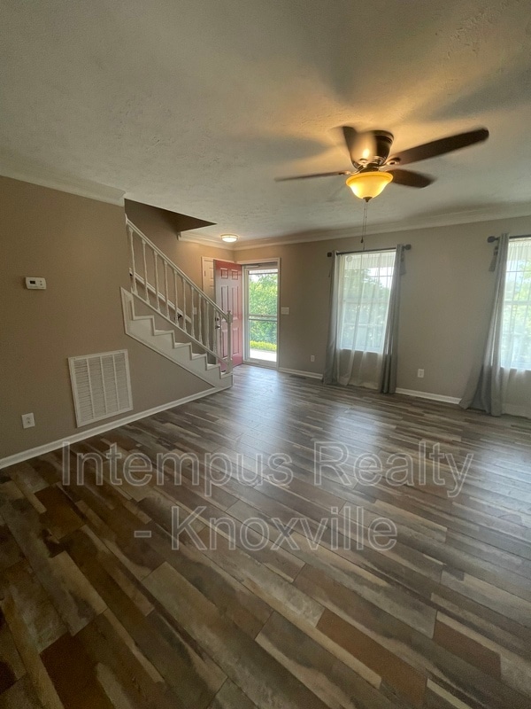 Photo - 7728 Chapel Bend Dr