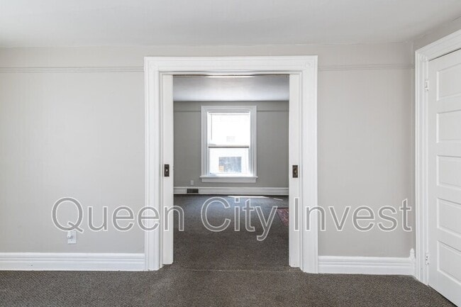 Photo - 115 E Foraker St Unit 2